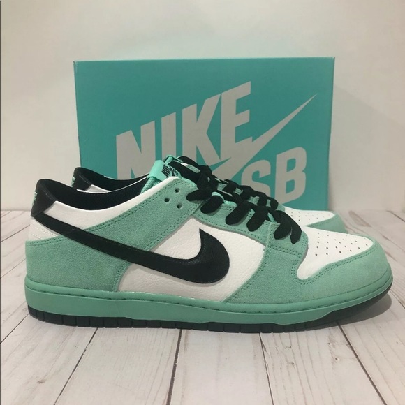 Nike Other - 🔴SOLD🔴NWT NIKE DUNK LOW SB ISHOD WAIR Green Glow